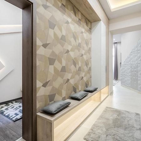 Chic Comfort Suite For 6 By Oktogon ブダペスト エクステリア 写真